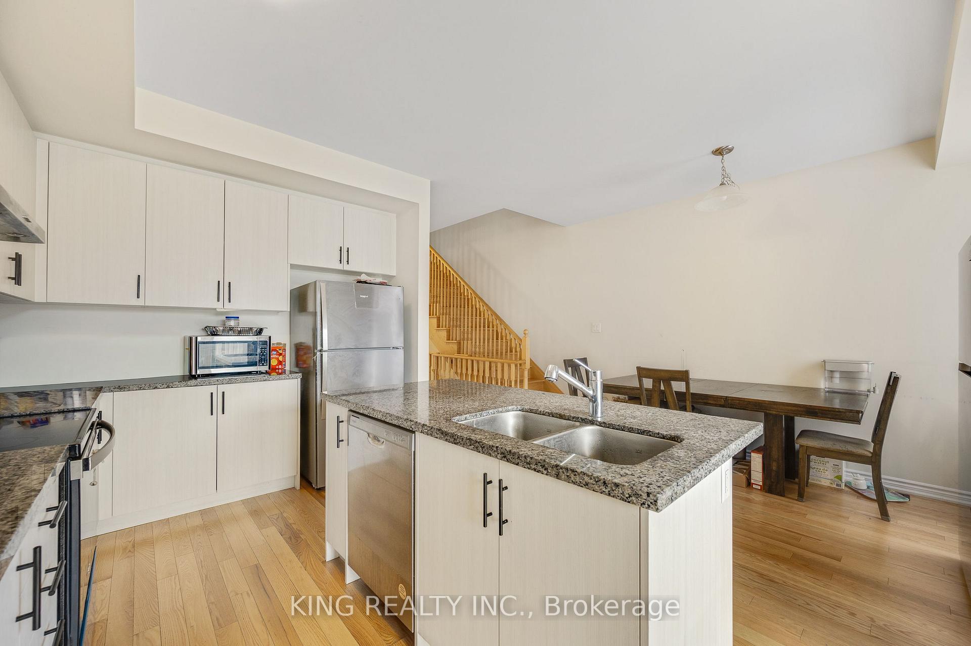 Photo 28 of 1443 National Common, Burlington, Tyandaga — HOMEH