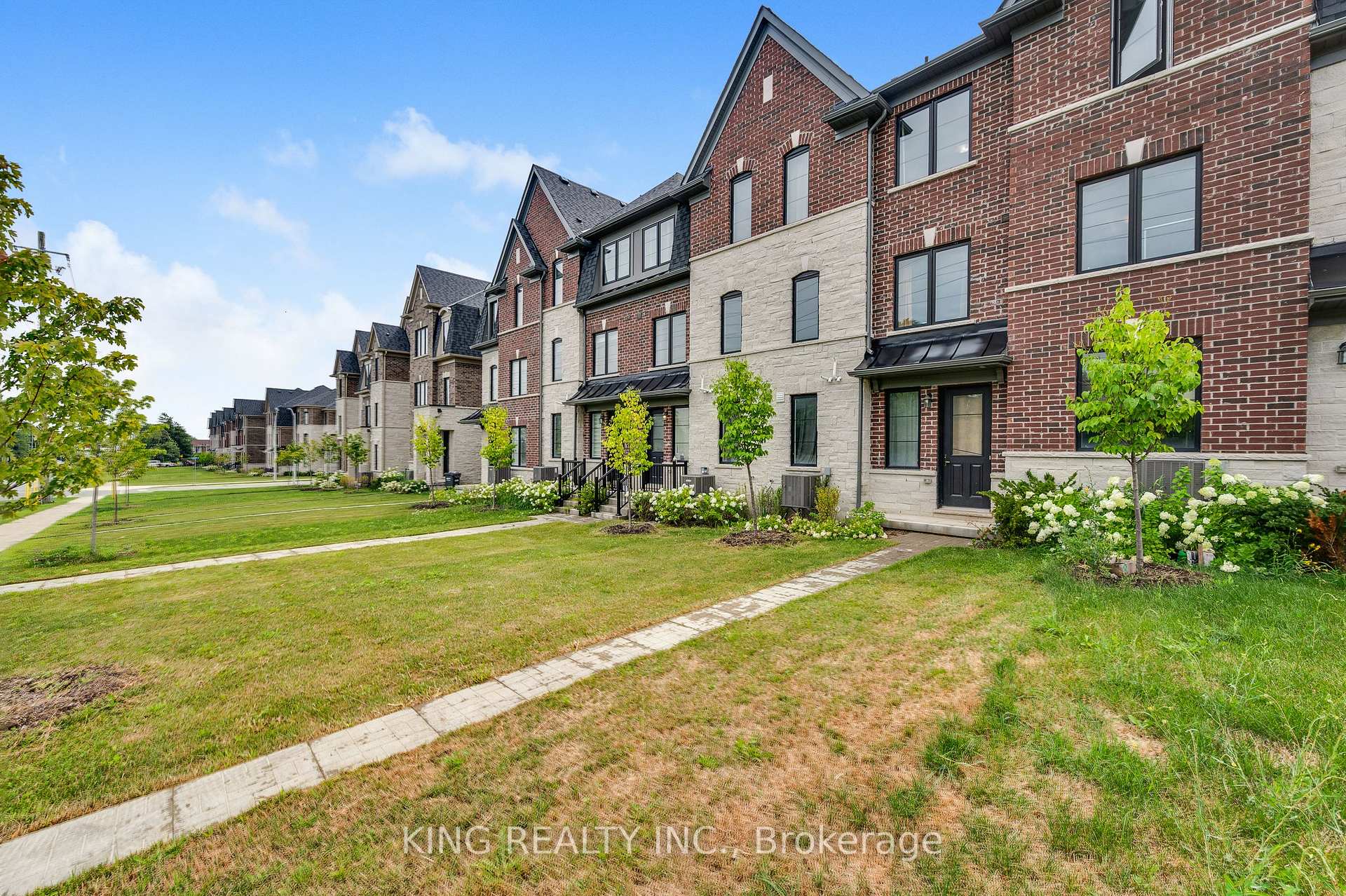 Photo 47 of 1443 National Common, Burlington, Tyandaga — HOMEH