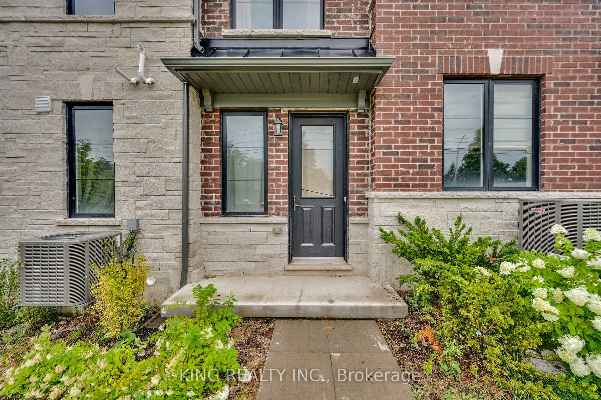 Photo 49 of 1443 National Common, Burlington, Tyandaga — HOMEH