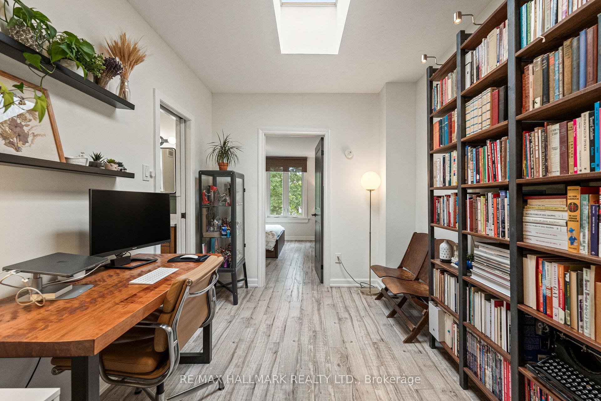 Photo 21 of 324 Kenilworth Avenue, Toronto, The Beaches — HOMEH