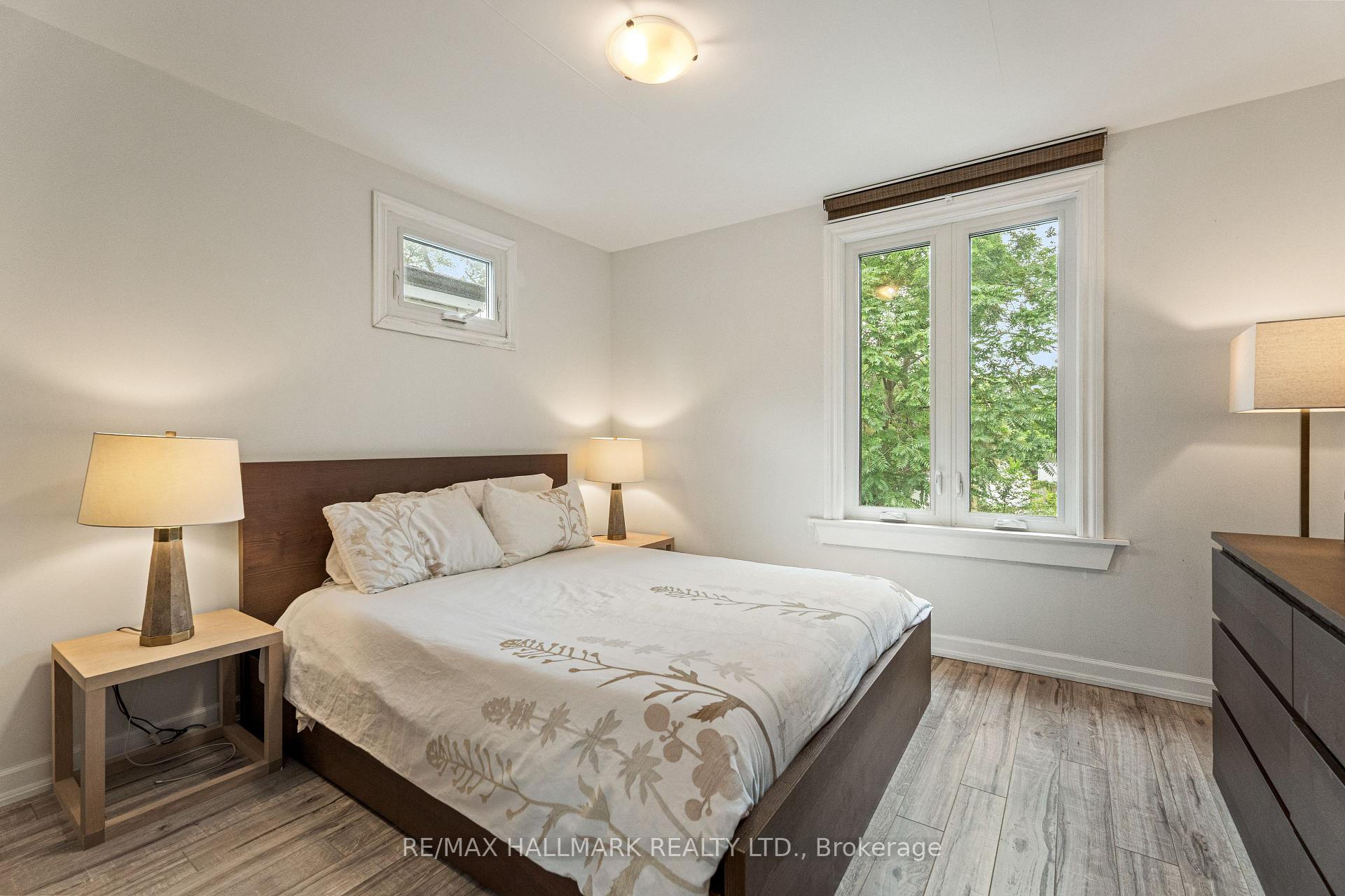 Photo 22 of 324 Kenilworth Avenue, Toronto, The Beaches — HOMEH
