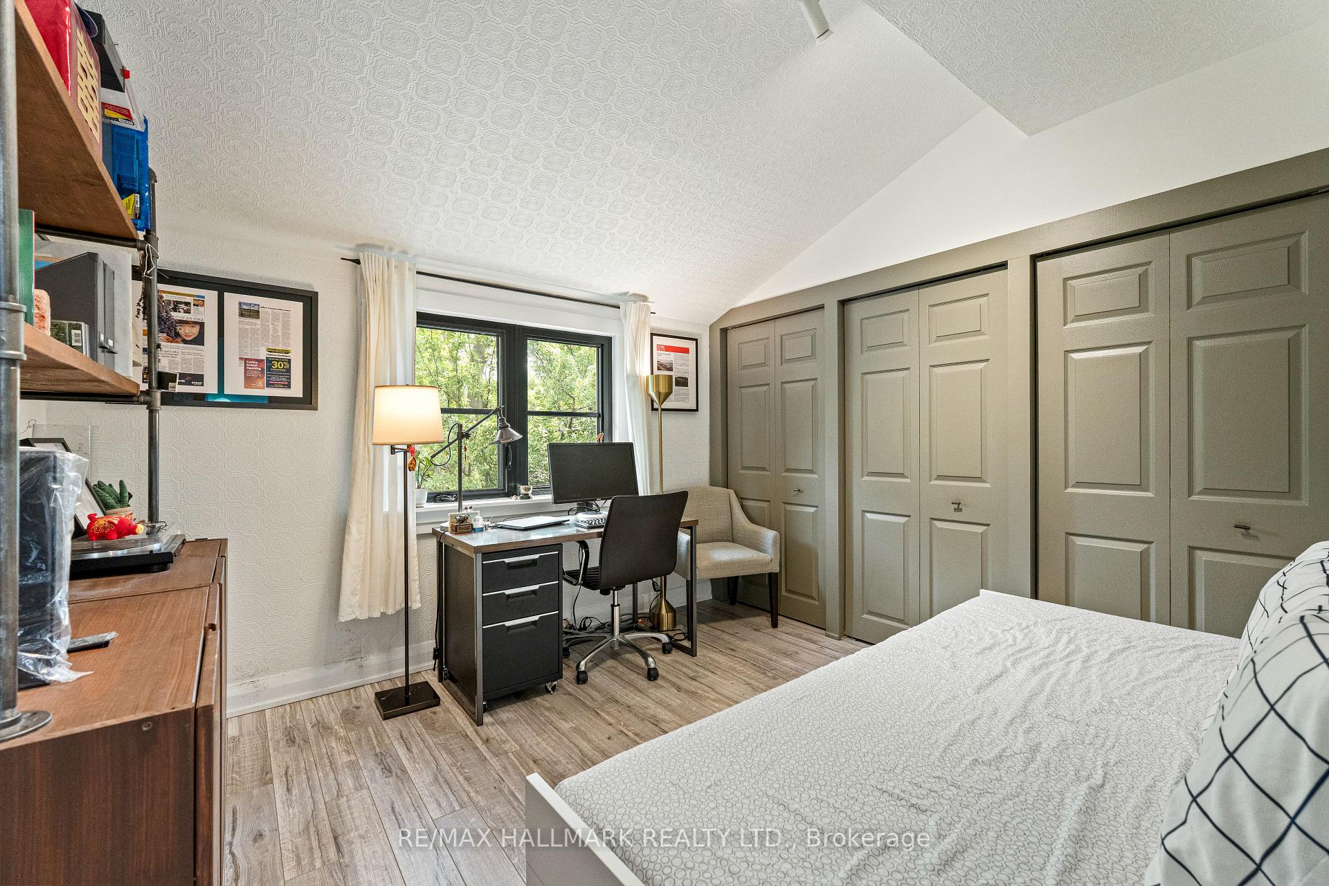 Photo 31 of 324 Kenilworth Avenue, Toronto, The Beaches — HOMEH