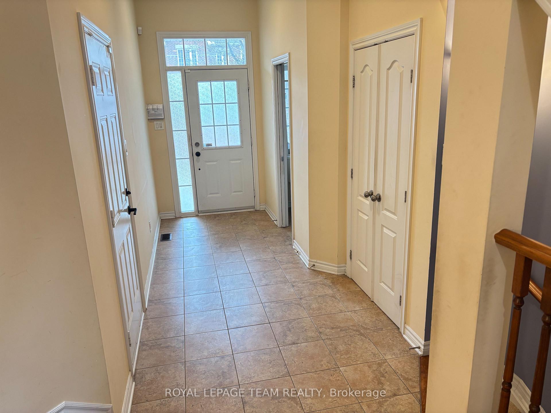 Photo 2 of 449 Foxhall Way, Ottawa, Kanata - Bridlewood — HOMEH