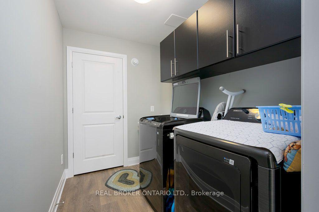 Photo 5 of 919 Dignity Place, Ottawa, Avalon West — HOMEH