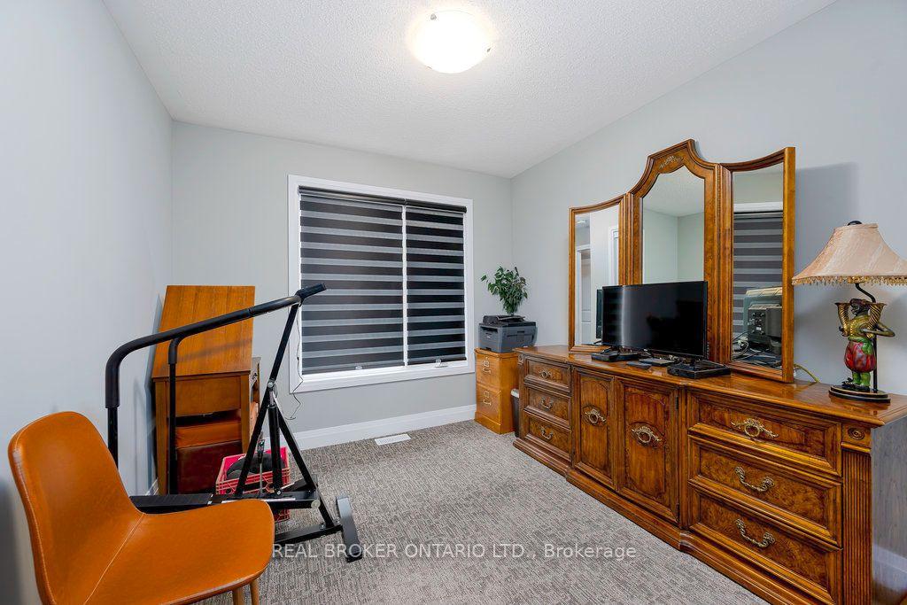 Photo 12 of 919 Dignity Place, Ottawa, Avalon West — HOMEH