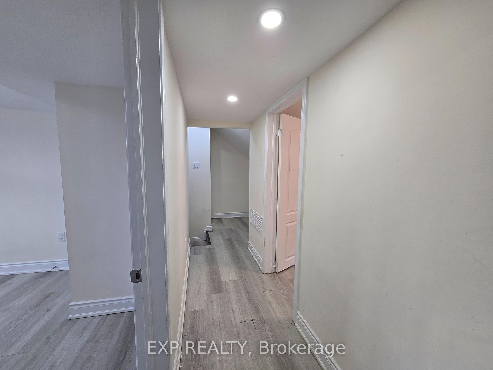 Photo 10 of Unit 2, 69 Vine Street, St. Catharines, E. Chester — HOMEH