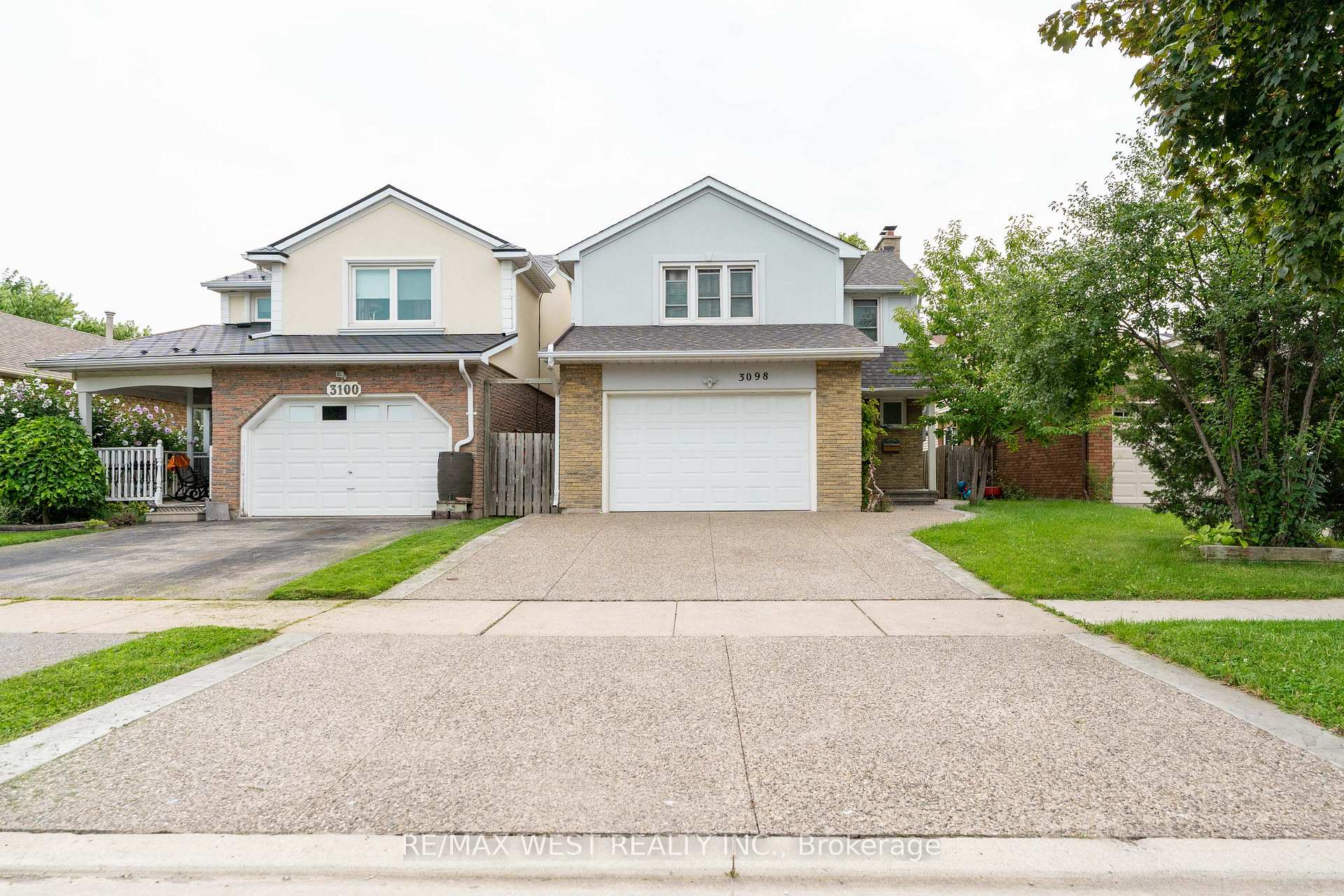 Photo 1 of 3098 Driftwood Drive, Burlington, Brant Hills — HOMEH