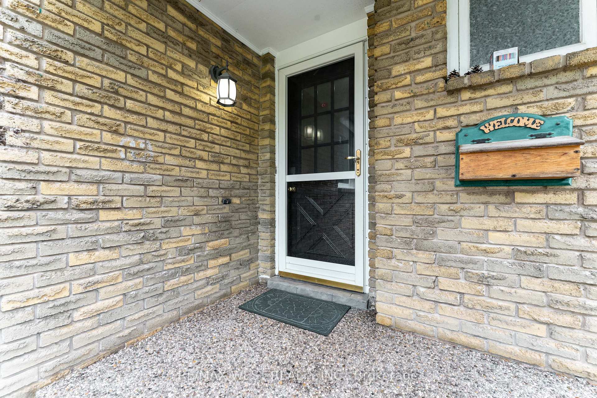 Photo 6 of 3098 Driftwood Drive, Burlington, Brant Hills — HOMEH