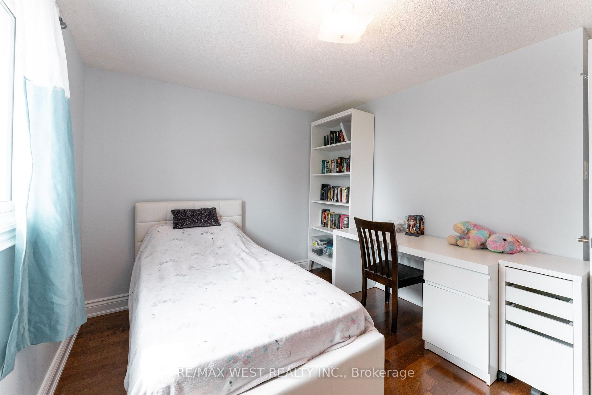 Photo 22 of 3098 Driftwood Drive, Burlington, Brant Hills — HOMEH