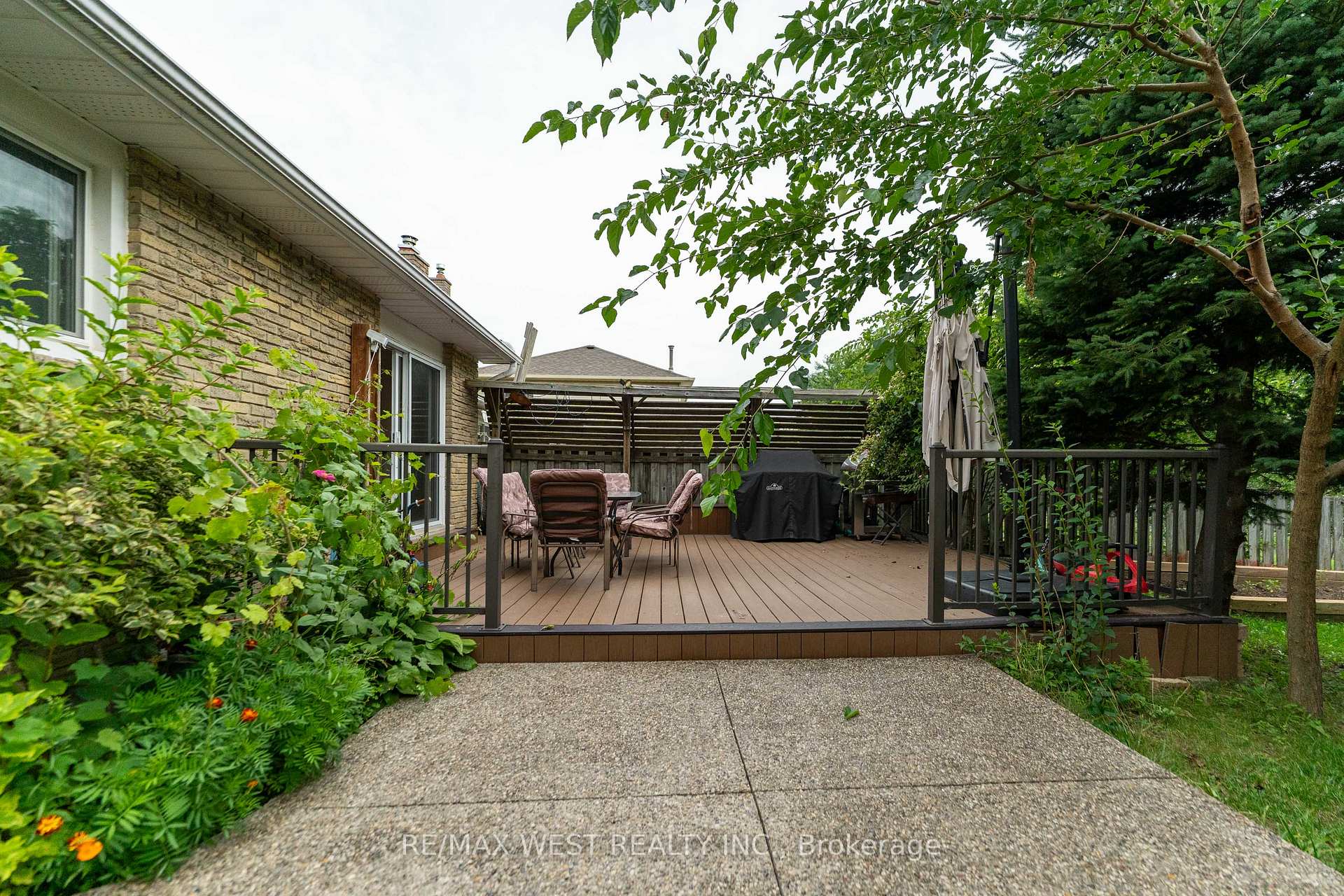 Photo 36 of 3098 Driftwood Drive, Burlington, Brant Hills — HOMEH