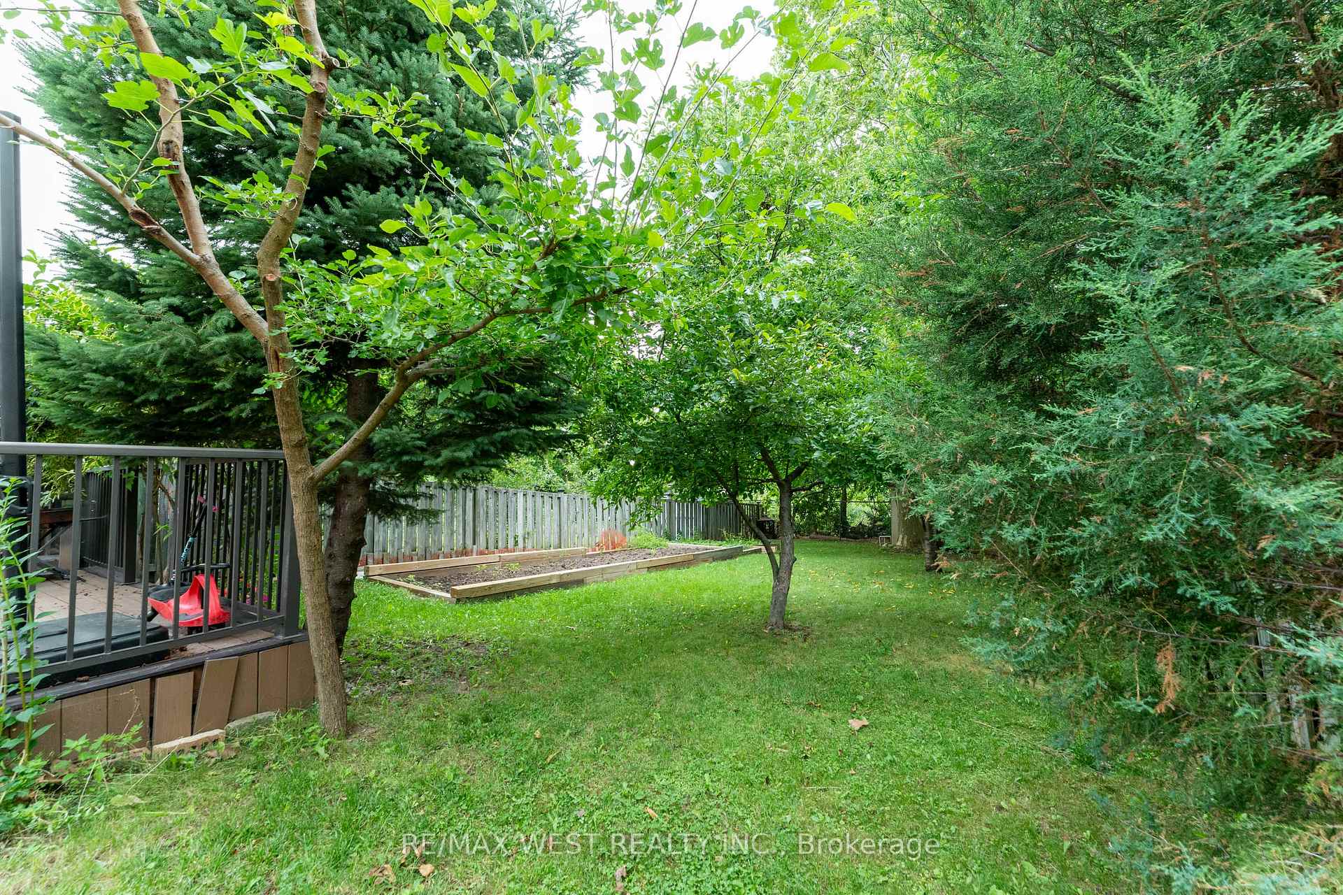 Photo 37 of 3098 Driftwood Drive, Burlington, Brant Hills — HOMEH