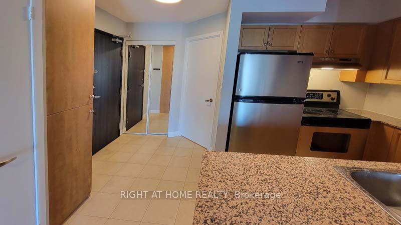 Photo 2 of Unit 2903, 210 Victoria Street, Toronto, Church-Yonge Corridor — HOMEH