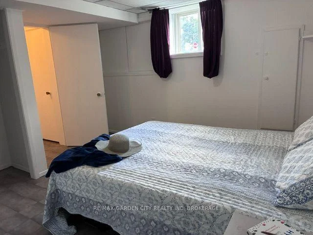 Photo 4 of Unit 5, 131 Lyons Avenue, Welland, Lincoln/Crowland — HOMEH