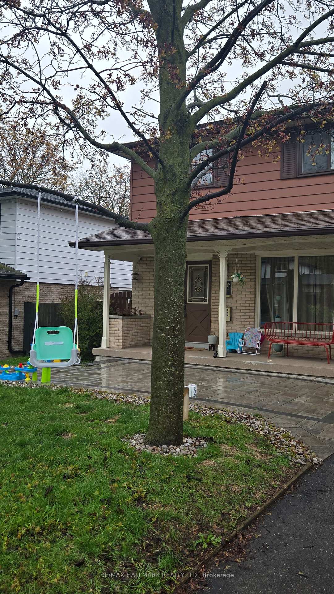 Photo 2 of Unit Lower Level, 106 Springdale Crescent, Oshawa, Donevan — HOMEH