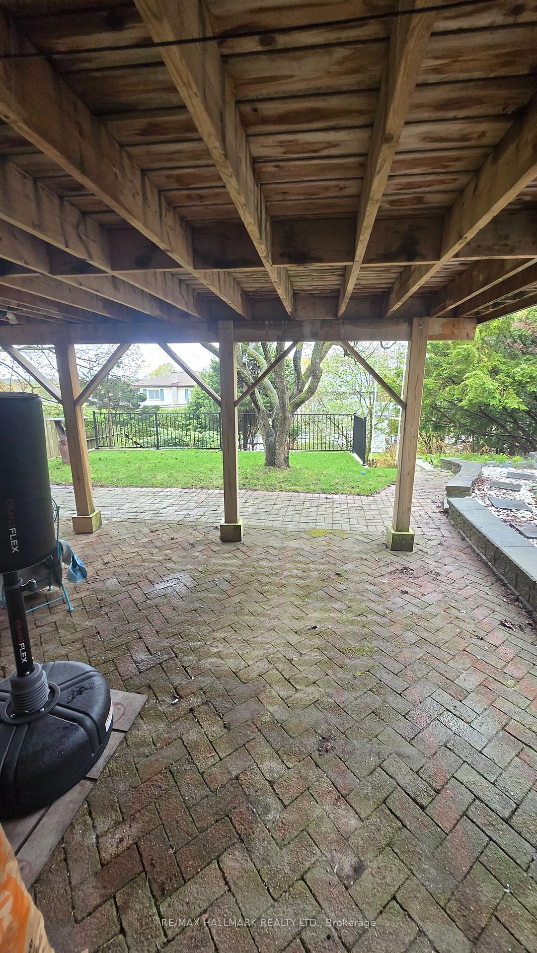 Photo 13 of Unit Lower Level, 106 Springdale Crescent, Oshawa, Donevan — HOMEH
