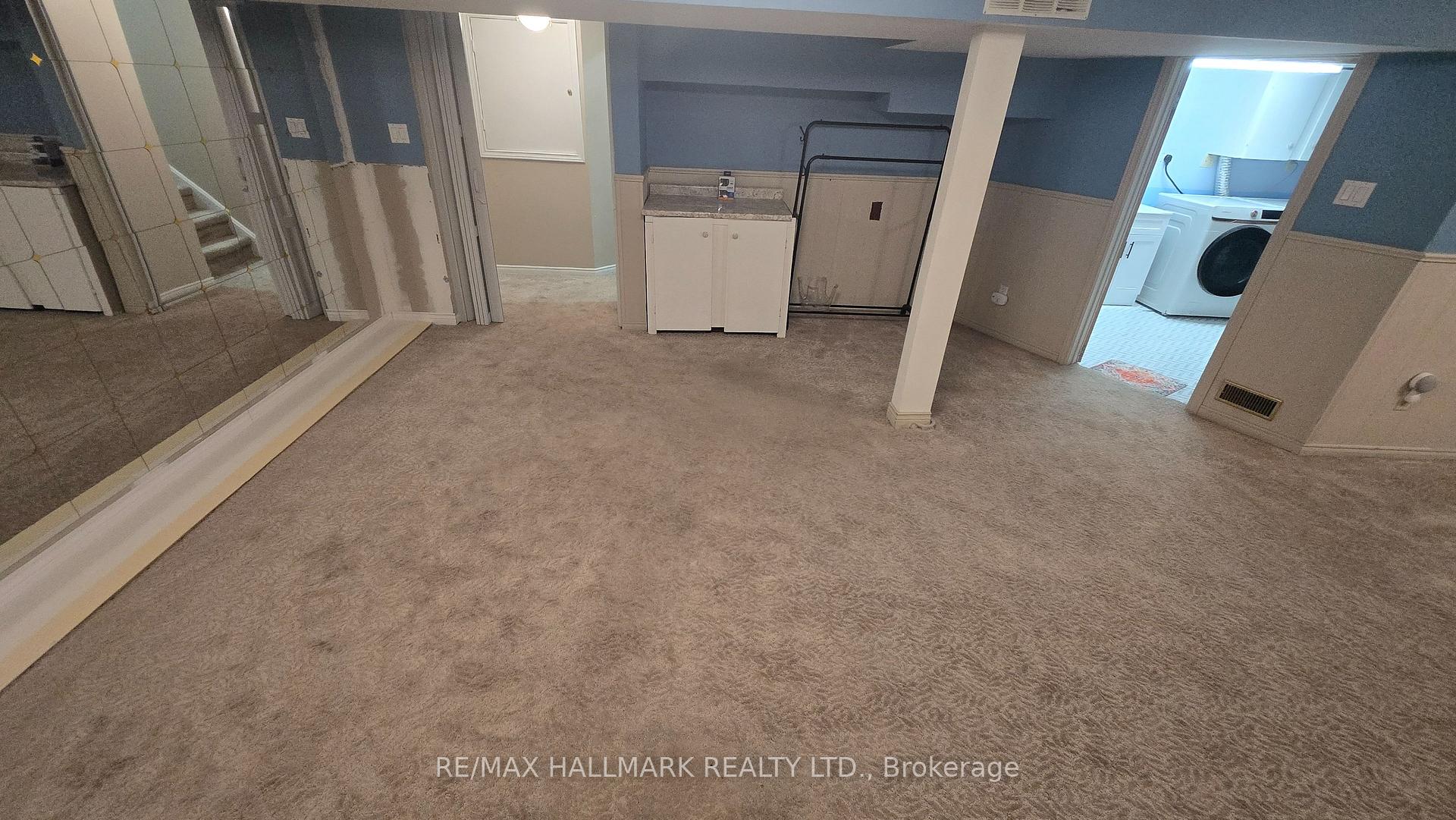 Photo 26 of Unit Lower Level, 106 Springdale Crescent, Oshawa, Donevan — HOMEH
