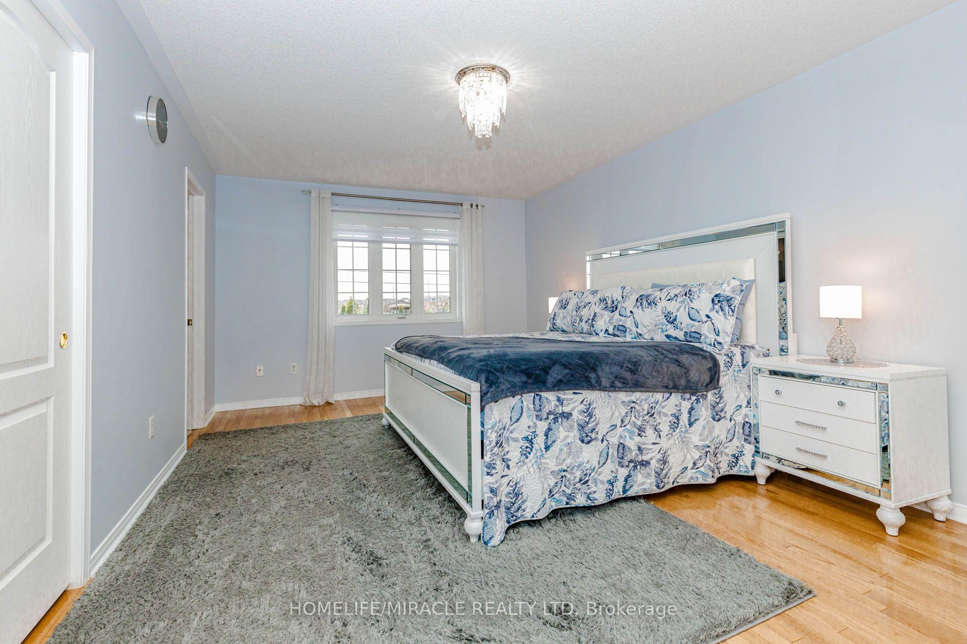 Photo 29 of 60 Bushmill Circle, Brampton, Fletcher's Meadow — HOMEH