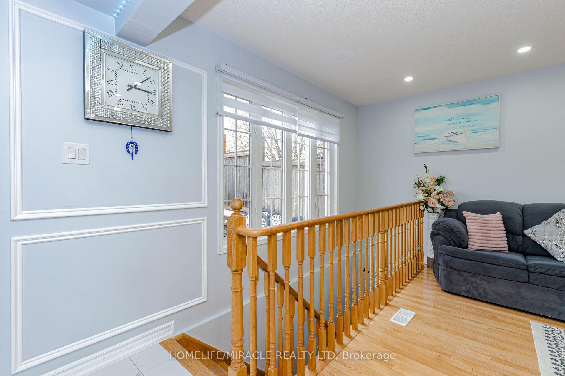 Photo 44 of 60 Bushmill Circle, Brampton, Fletcher's Meadow — HOMEH