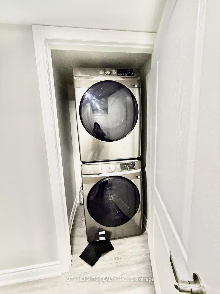 Photo 2 of Unit 3, 7 Villanova Road, Brampton, Bram West — HOMEH