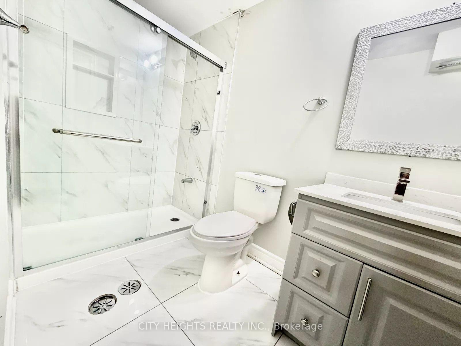 Photo 8 of Unit 3, 7 Villanova Road, Brampton, Bram West — HOMEH