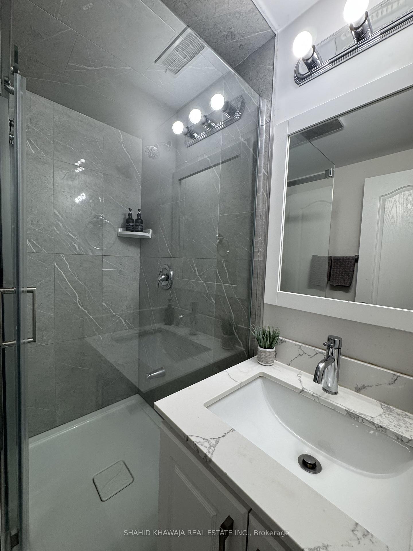 Photo 13 of Unit Bsmt, 5365 Fallingbrook Drive, Mississauga, East Credit — HOMEH