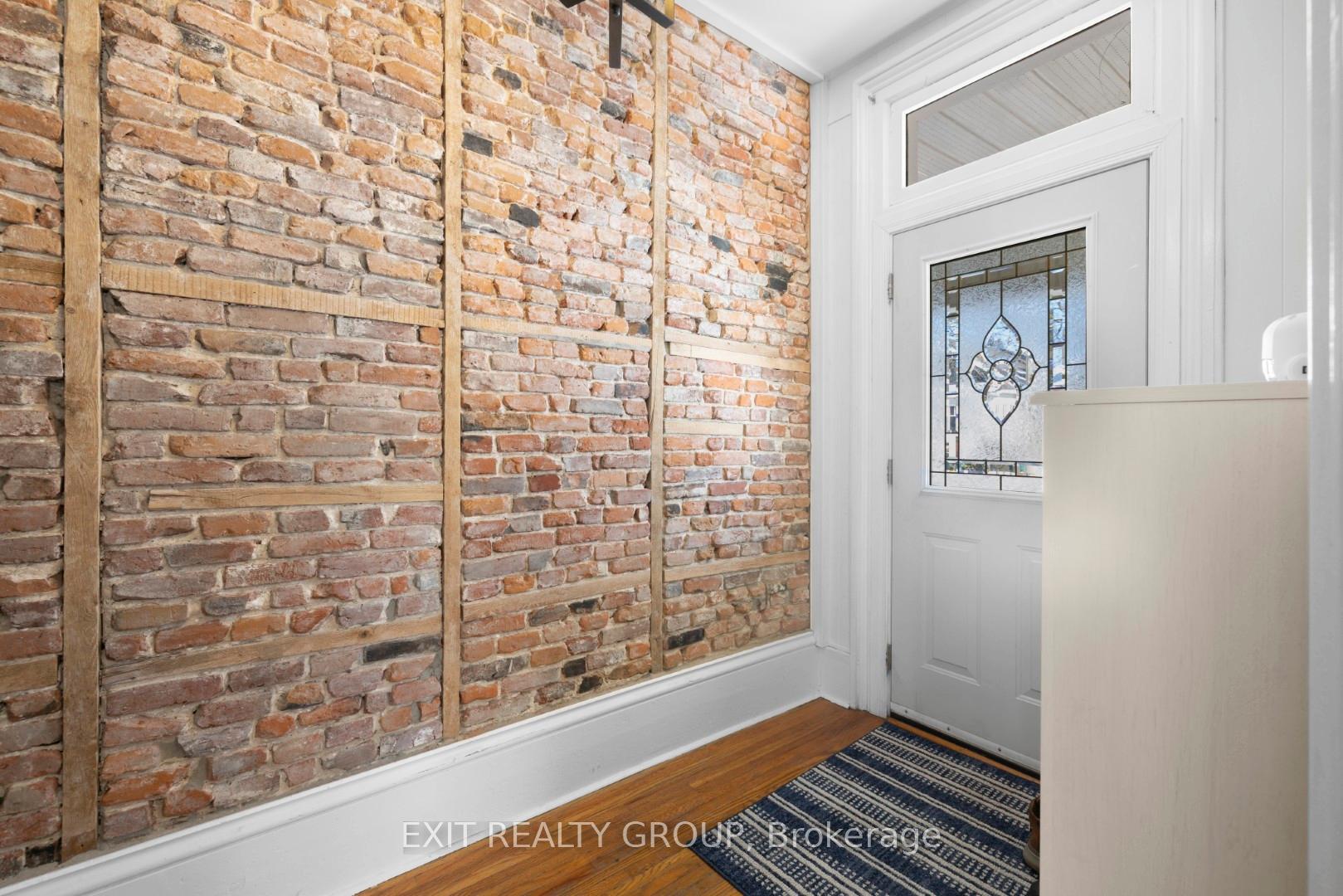 Photo 1 of 92 Cedar Street, Belleville, Belleville Ward — HOMEH