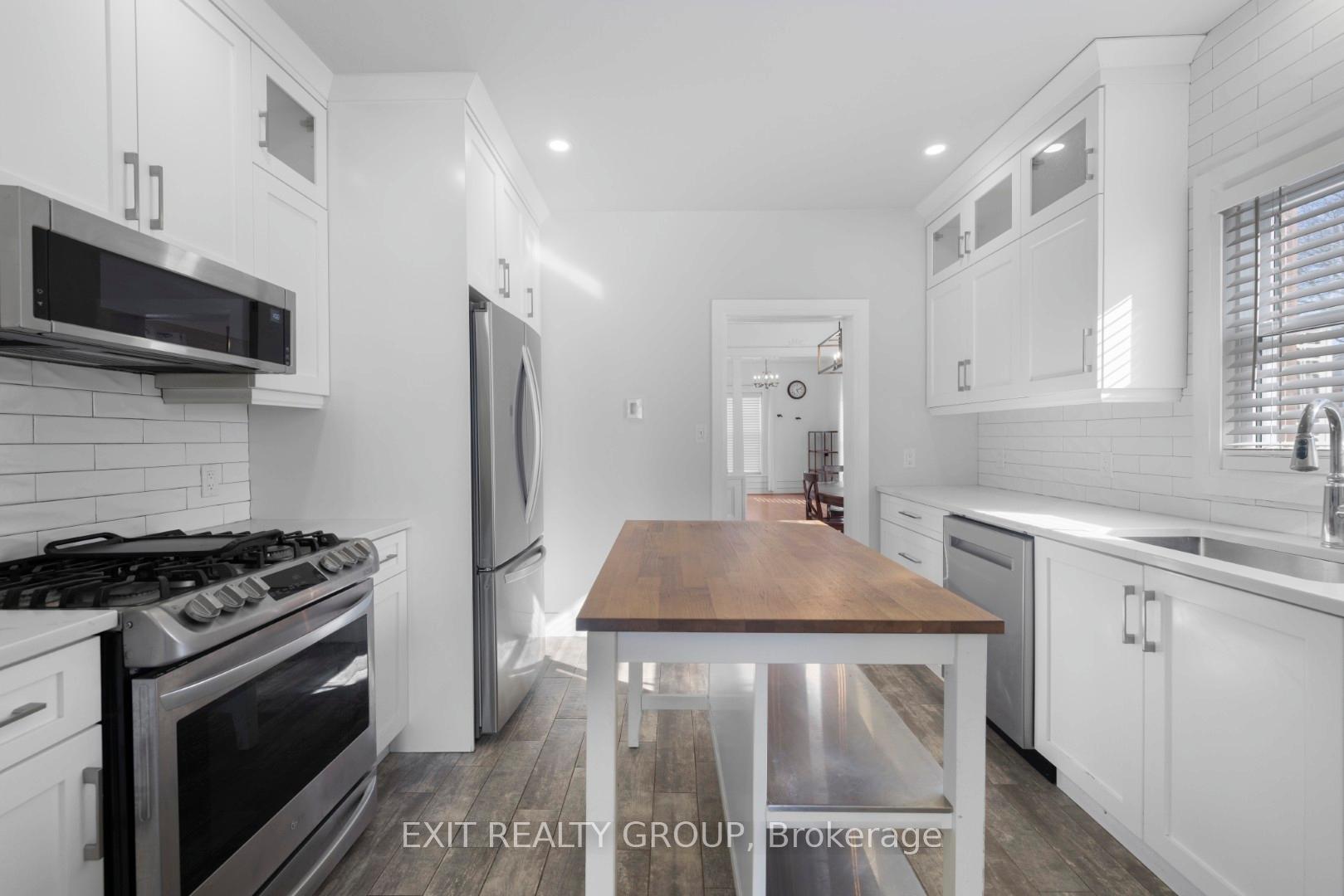 Photo 13 of 92 Cedar Street, Belleville, Belleville Ward — HOMEH