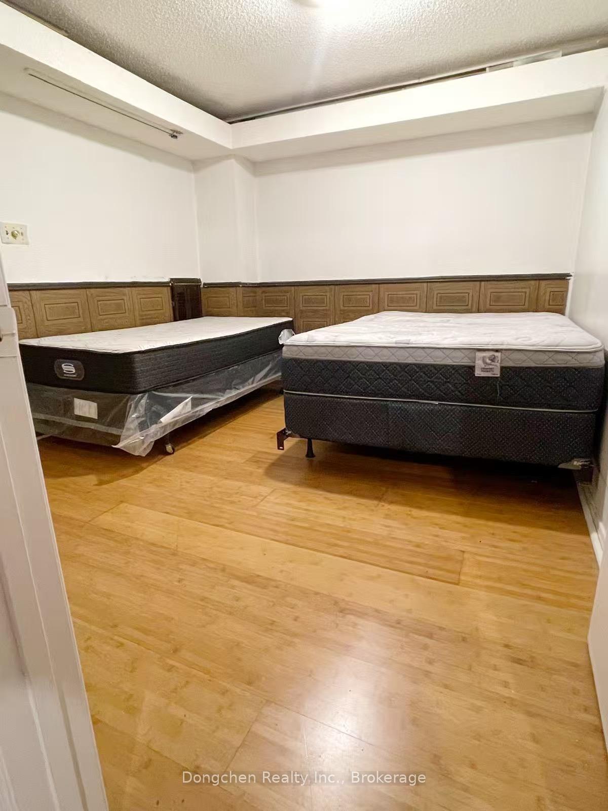 Photo 5 of 132 Huntsmill Boulevard, Scarborough, Steeles — HOMEH