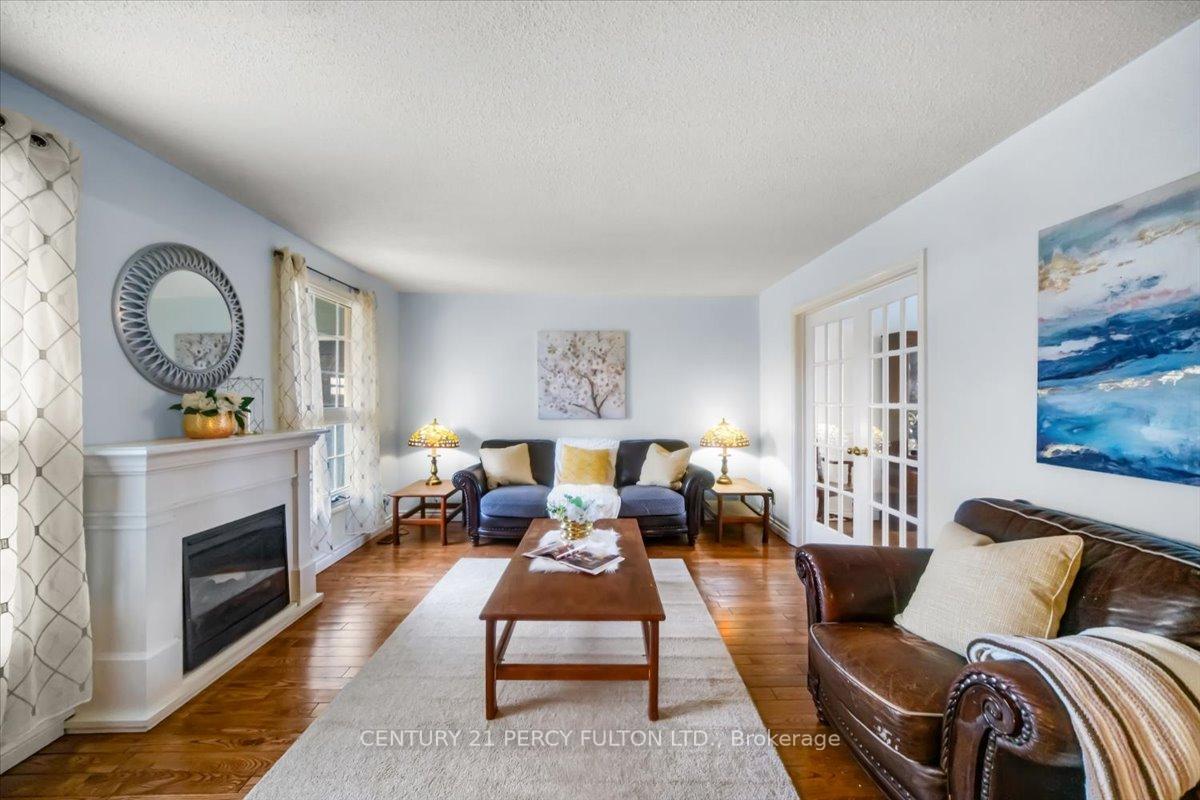 Photo 10 of 5 Durham Street, Clarington, Bowmanville — HOMEH