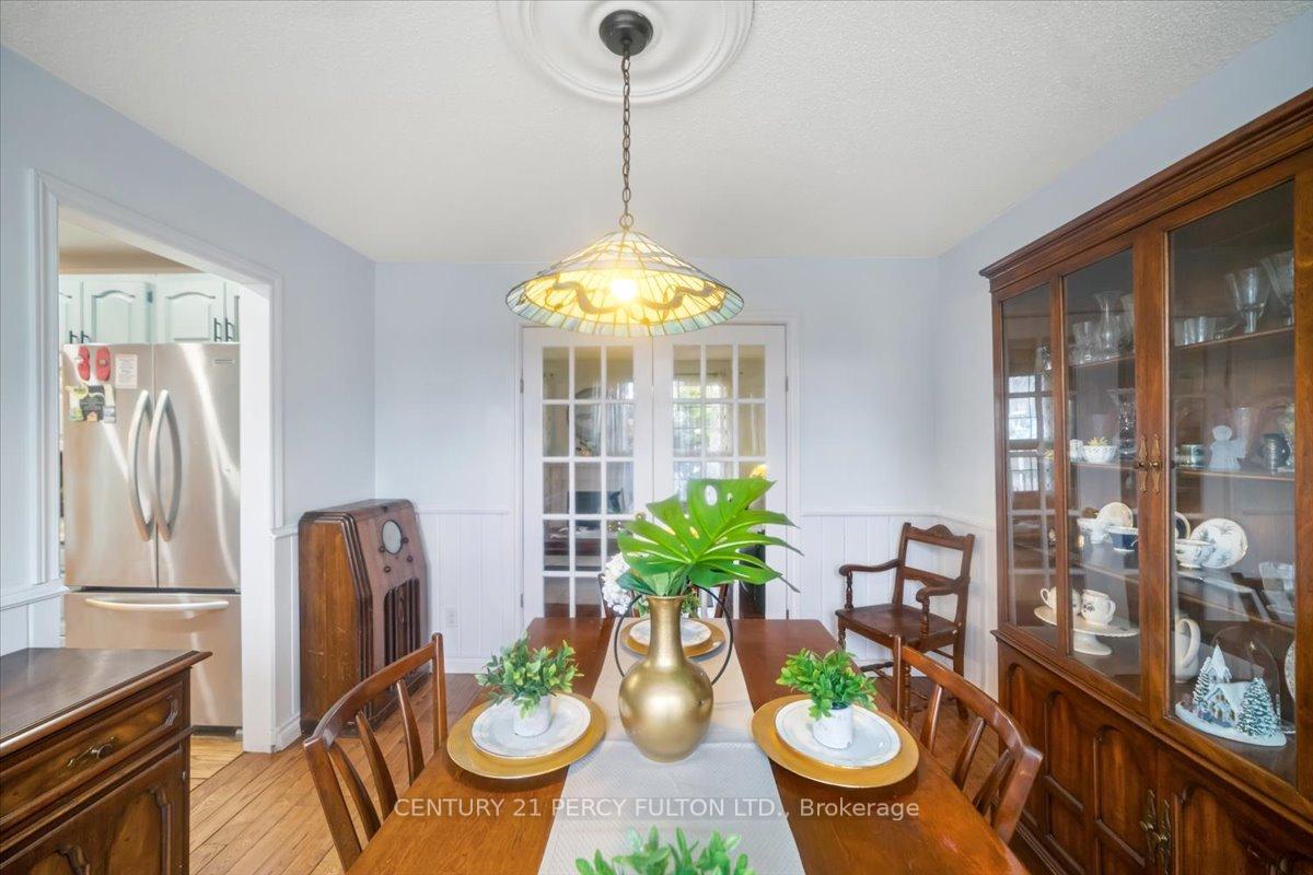 Photo 12 of 5 Durham Street, Clarington, Bowmanville — HOMEH
