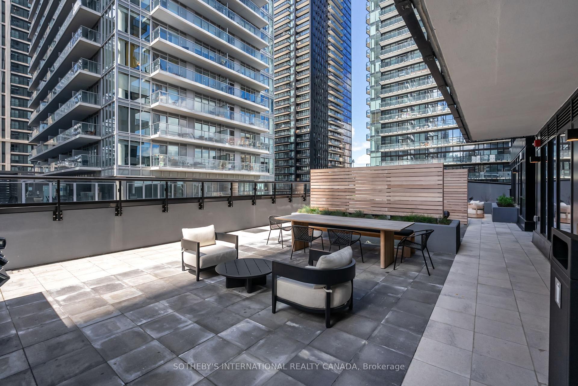 Photo 36 of Unit 2302, 127 Broadway Avenue, Toronto, Mount Pleasant West — HOMEH