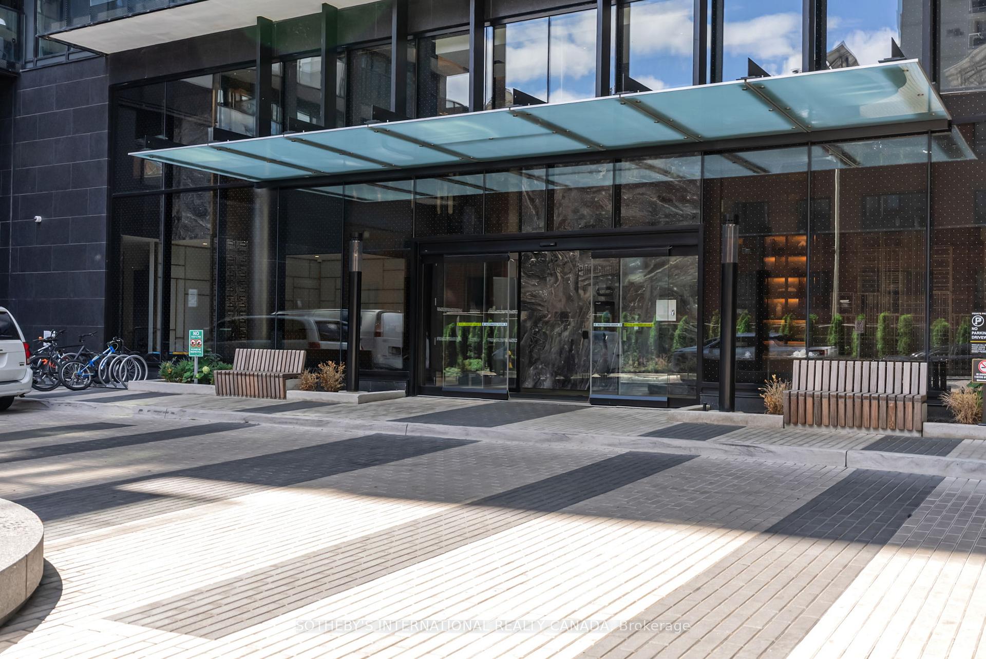 Photo 38 of Unit 2302, 127 Broadway Avenue, Toronto, Mount Pleasant West — HOMEH