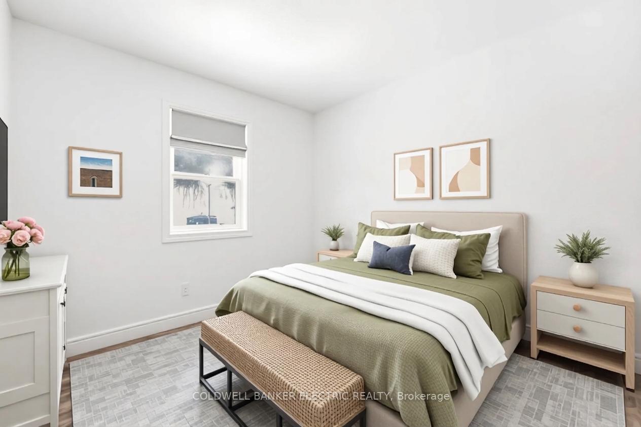 Photo 16 of 1211 Gelert Road, Minden Hills, Snowdon — HOMEH