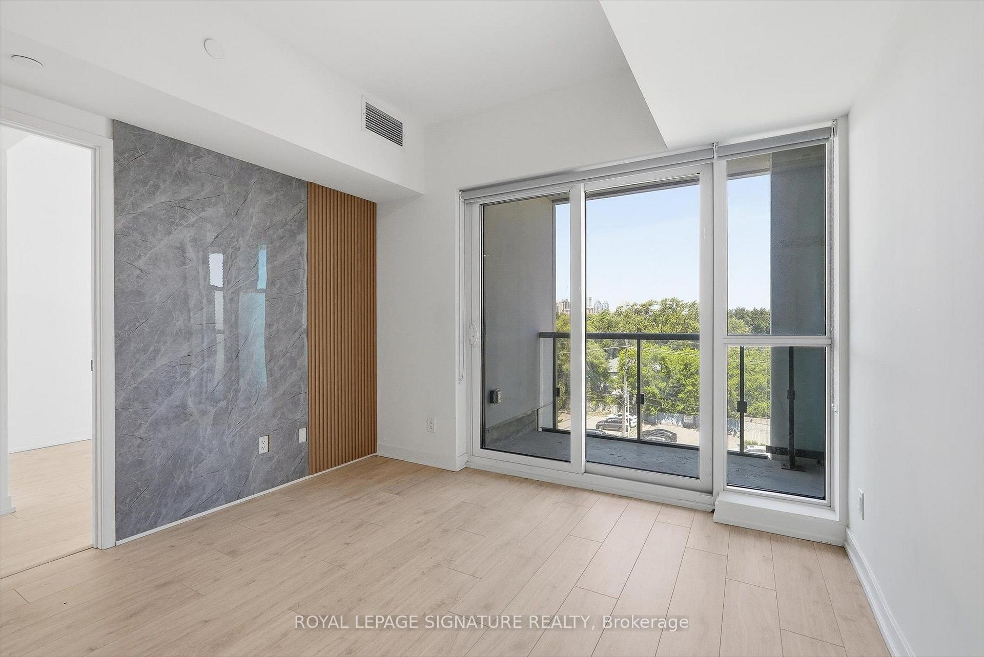 Photo 17 of Unit 503, 181 Sheppard Avenue E, North York, Willowdale East — HOMEH
