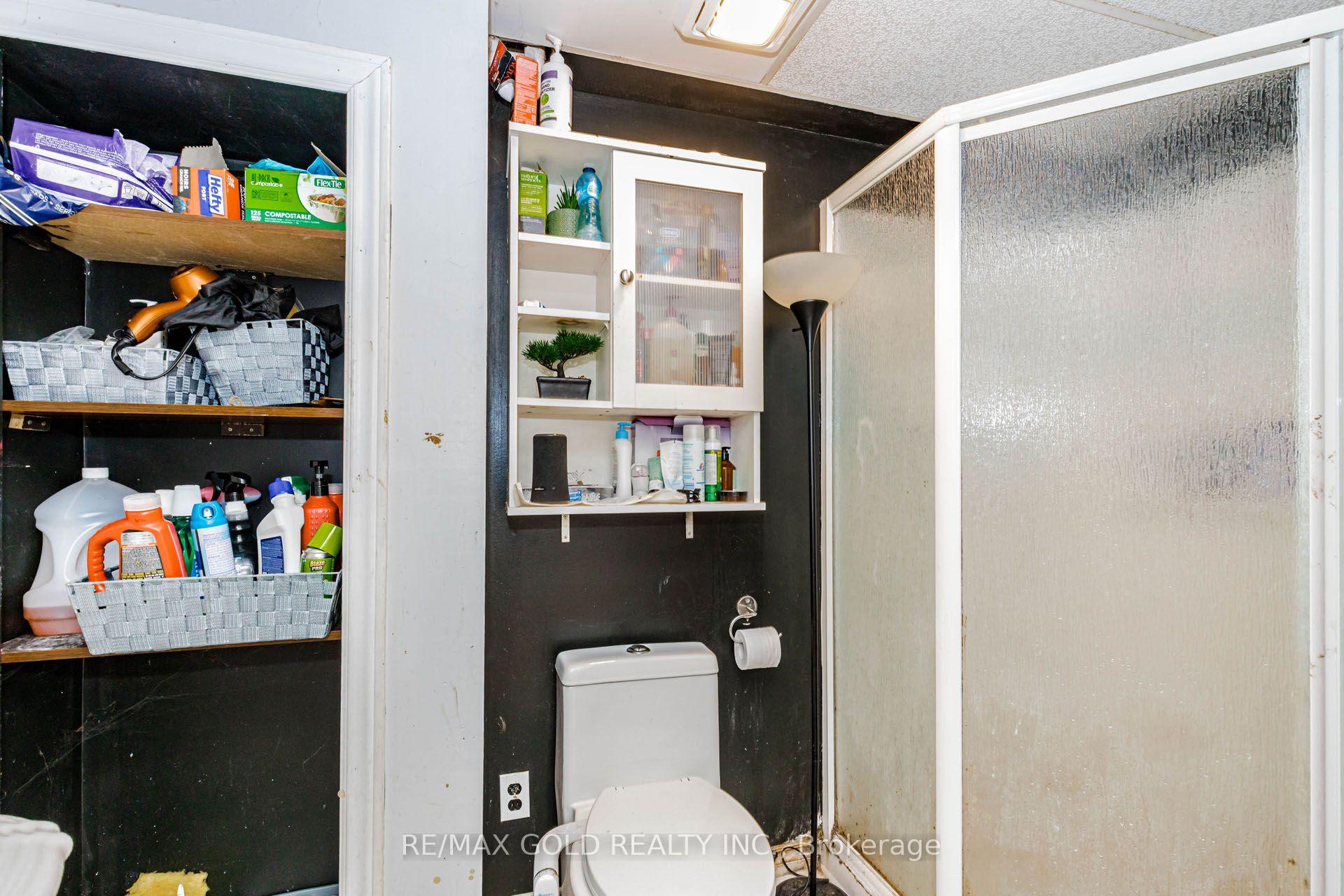 Photo 44 of 58 Homestead Place, Kitchener, Forest Heights — HOMEH