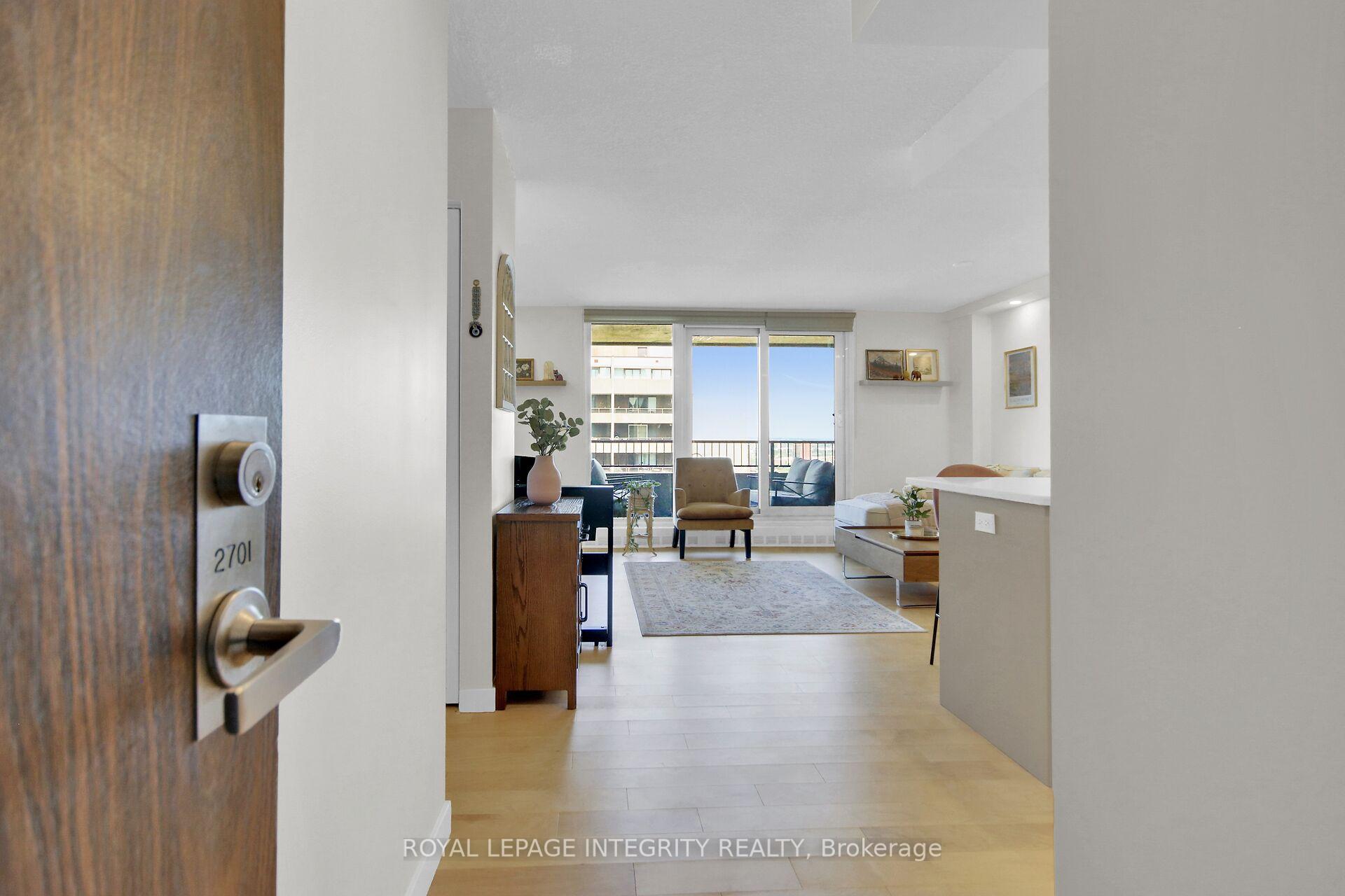 Photo 7 of Unit 2701, 1785 Frobisher Lane, Ottawa, Riverview Park — HOMEH