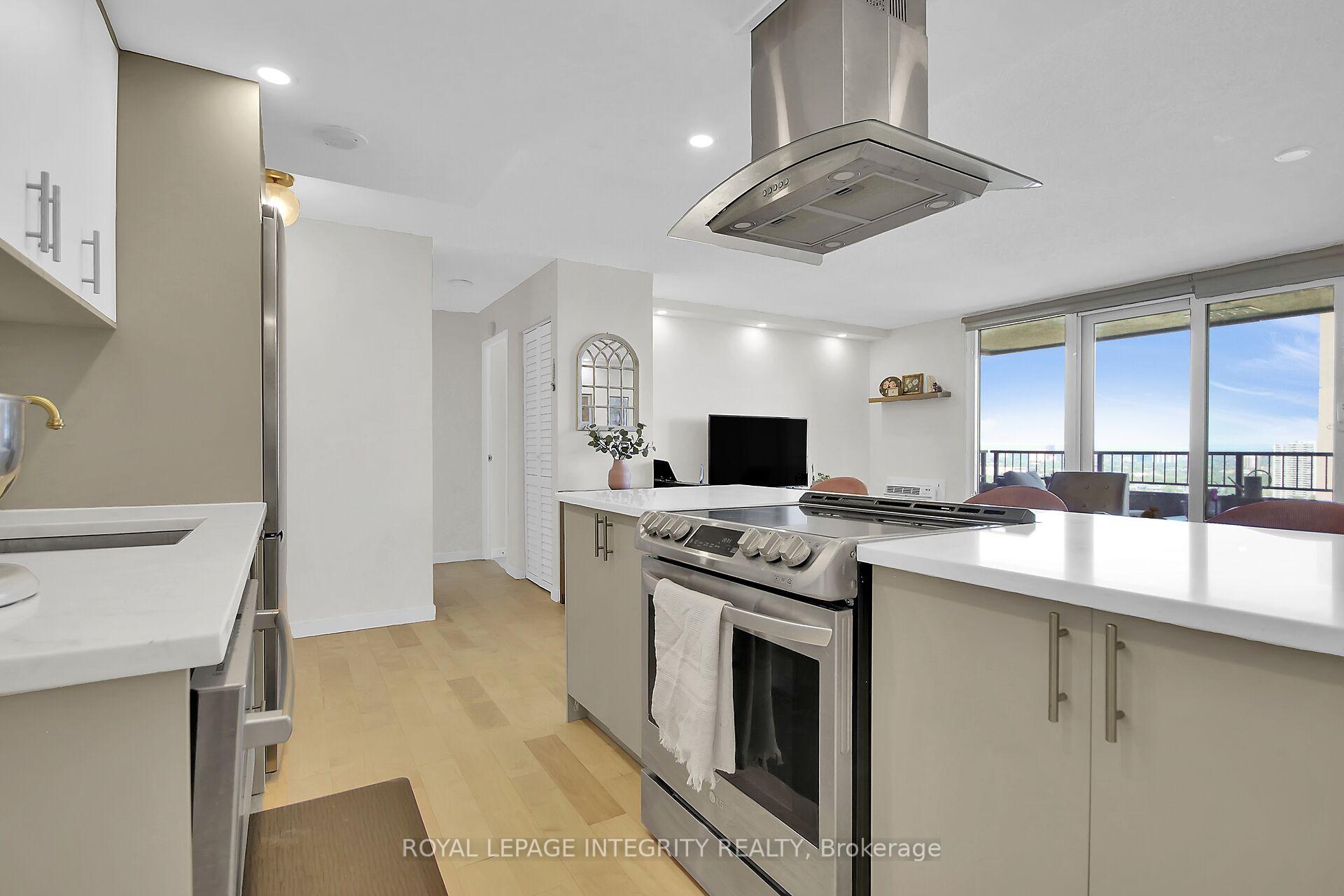 Photo 18 of Unit 2701, 1785 Frobisher Lane, Ottawa, Riverview Park — HOMEH