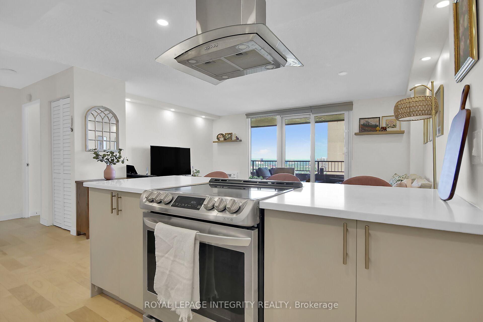 Photo 19 of Unit 2701, 1785 Frobisher Lane, Ottawa, Riverview Park — HOMEH