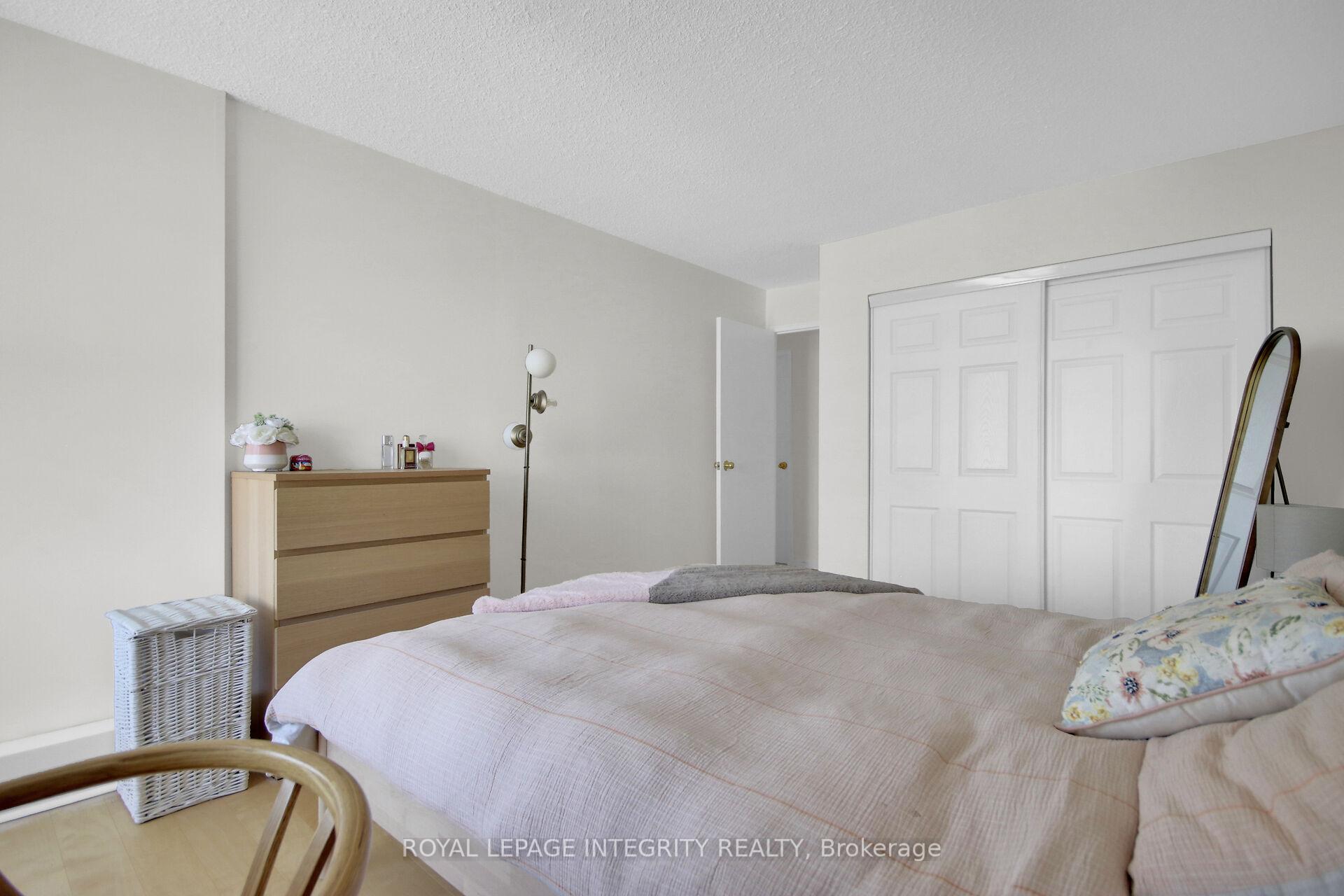 Photo 32 of Unit 2701, 1785 Frobisher Lane, Ottawa, Riverview Park — HOMEH