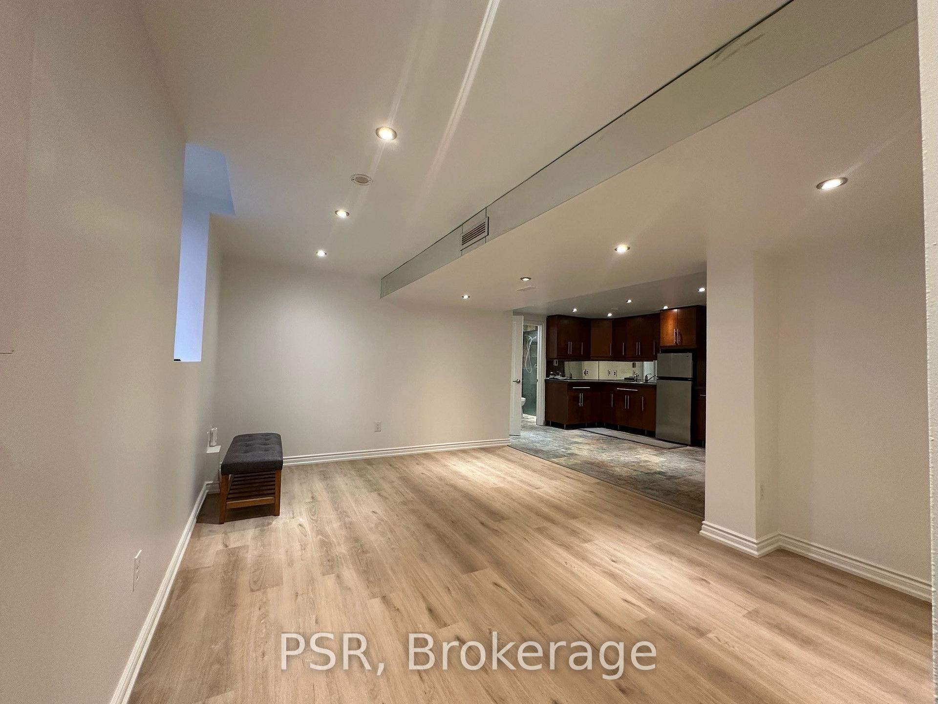 Photo 2 of Unit Lower, 5510 Red Brush Drive, Mississauga, Hurontario — HOMEH