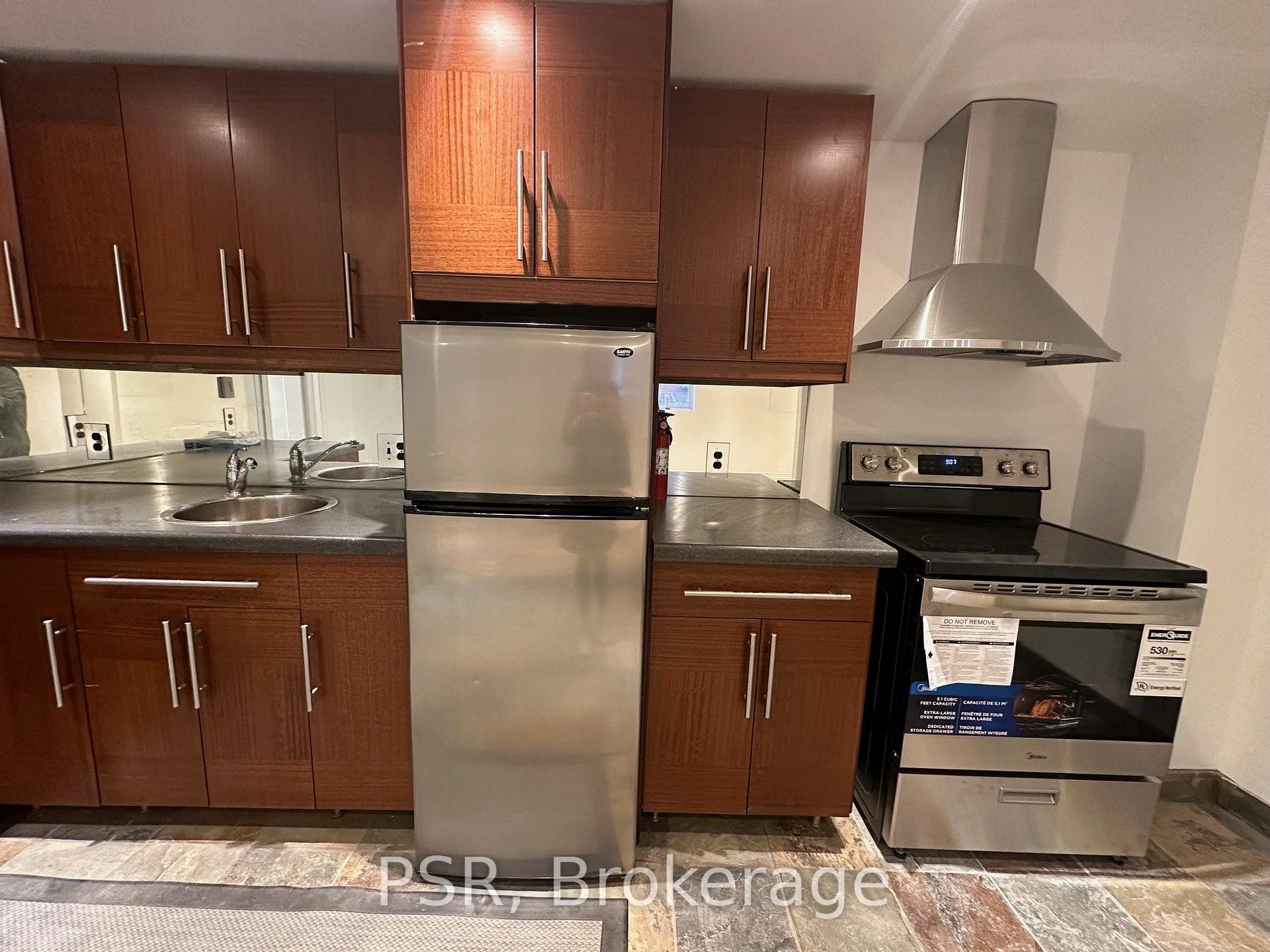Photo 5 of Unit Lower, 5510 Red Brush Drive, Mississauga, Hurontario — HOMEH