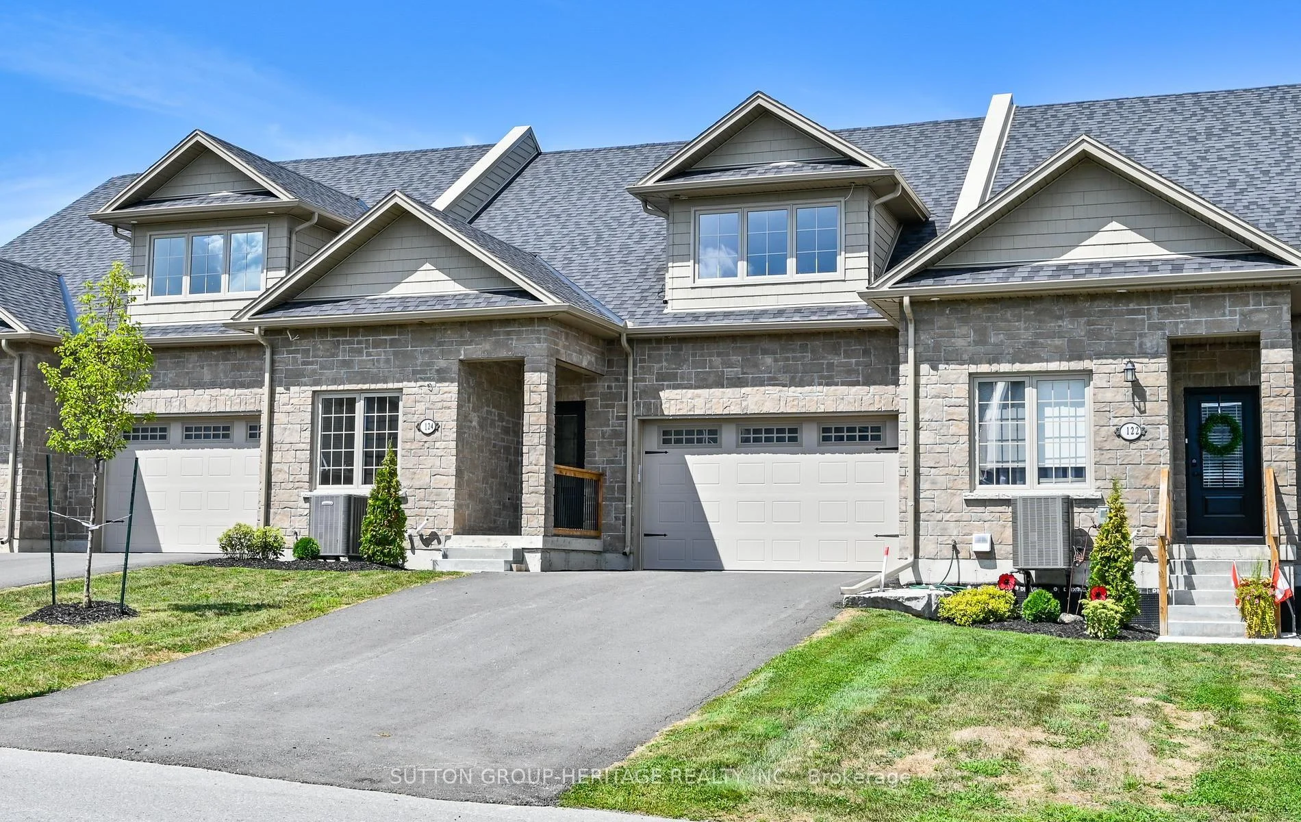 Photo of 124 Orchard Way
