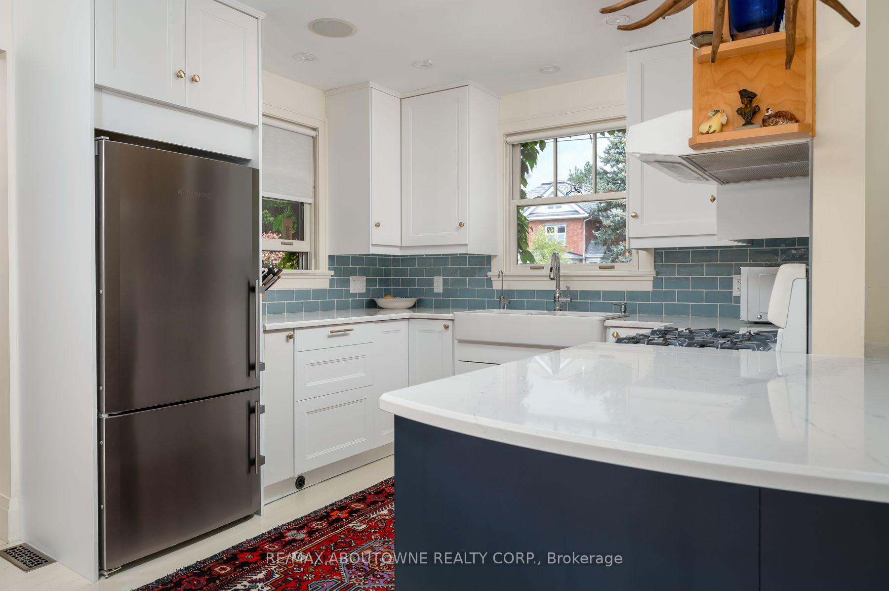 Photo 16 of 23 Alice Street E, Blue Mountains — HOMEH