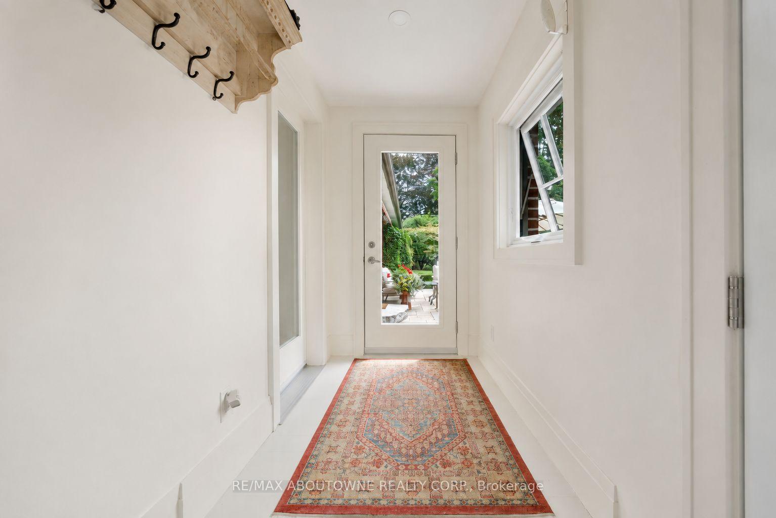 Photo 20 of 23 Alice Street E, Blue Mountains — HOMEH