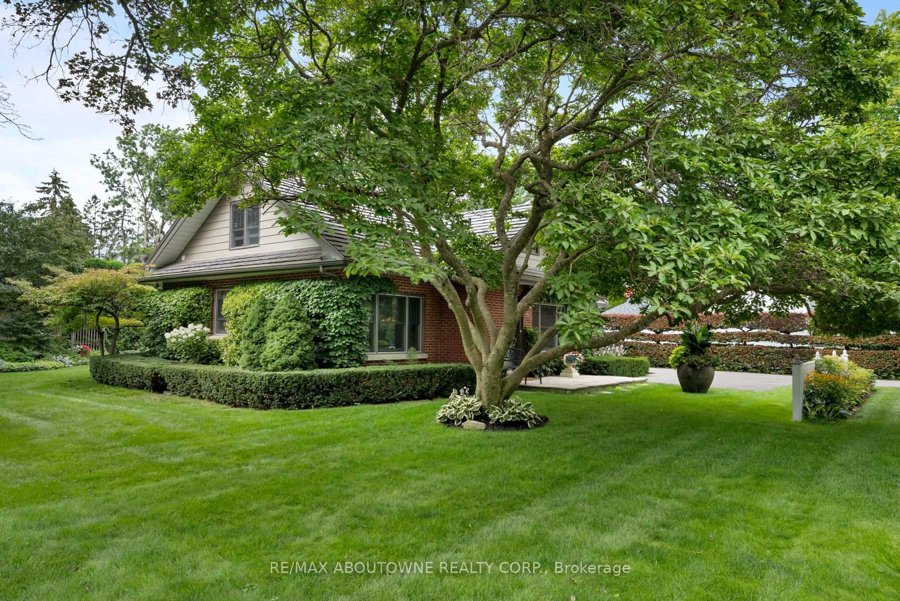 Photo 41 of 23 Alice Street E, Blue Mountains — HOMEH