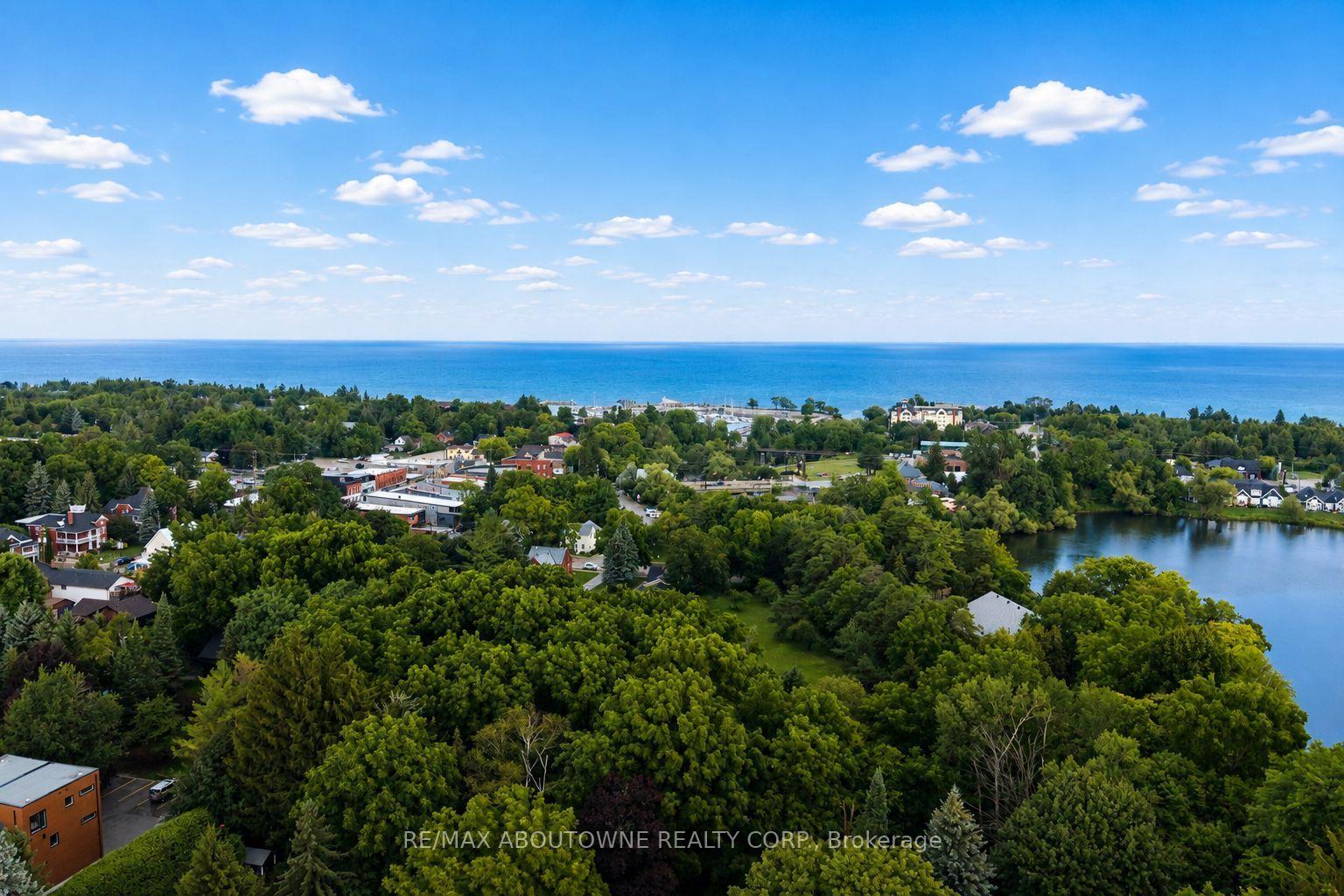 Photo 47 of 23 Alice Street E, Blue Mountains — HOMEH