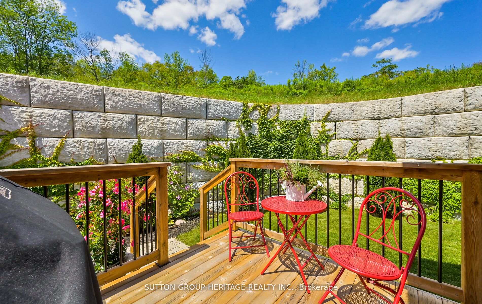 Photo 10 of 126 Orchard Way, Trent Hills, Warkworth — HOMEH