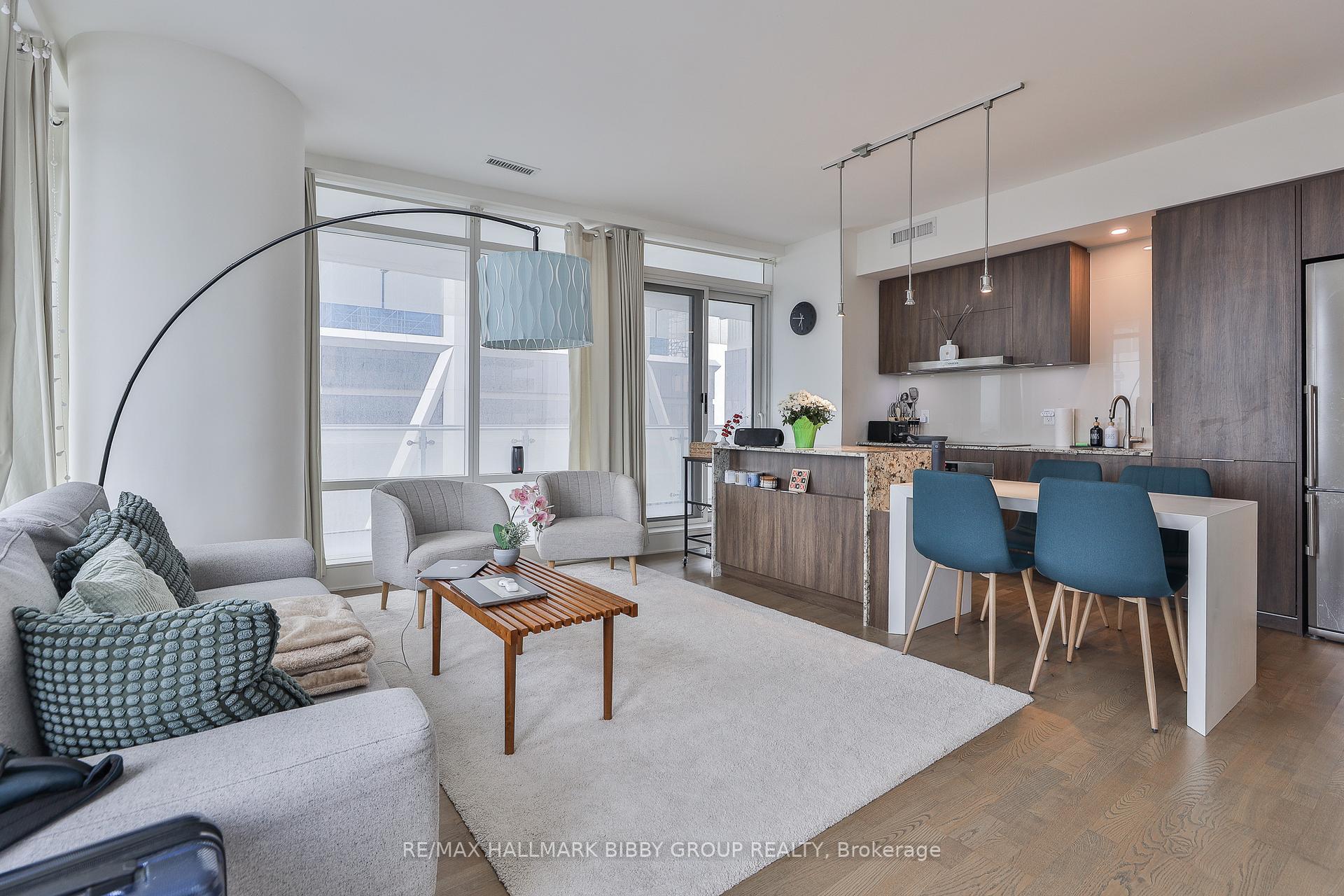 Photo 5 of Unit 3807, 1 Bloor Street E, Toronto, Church-Yonge Corridor — HOMEH