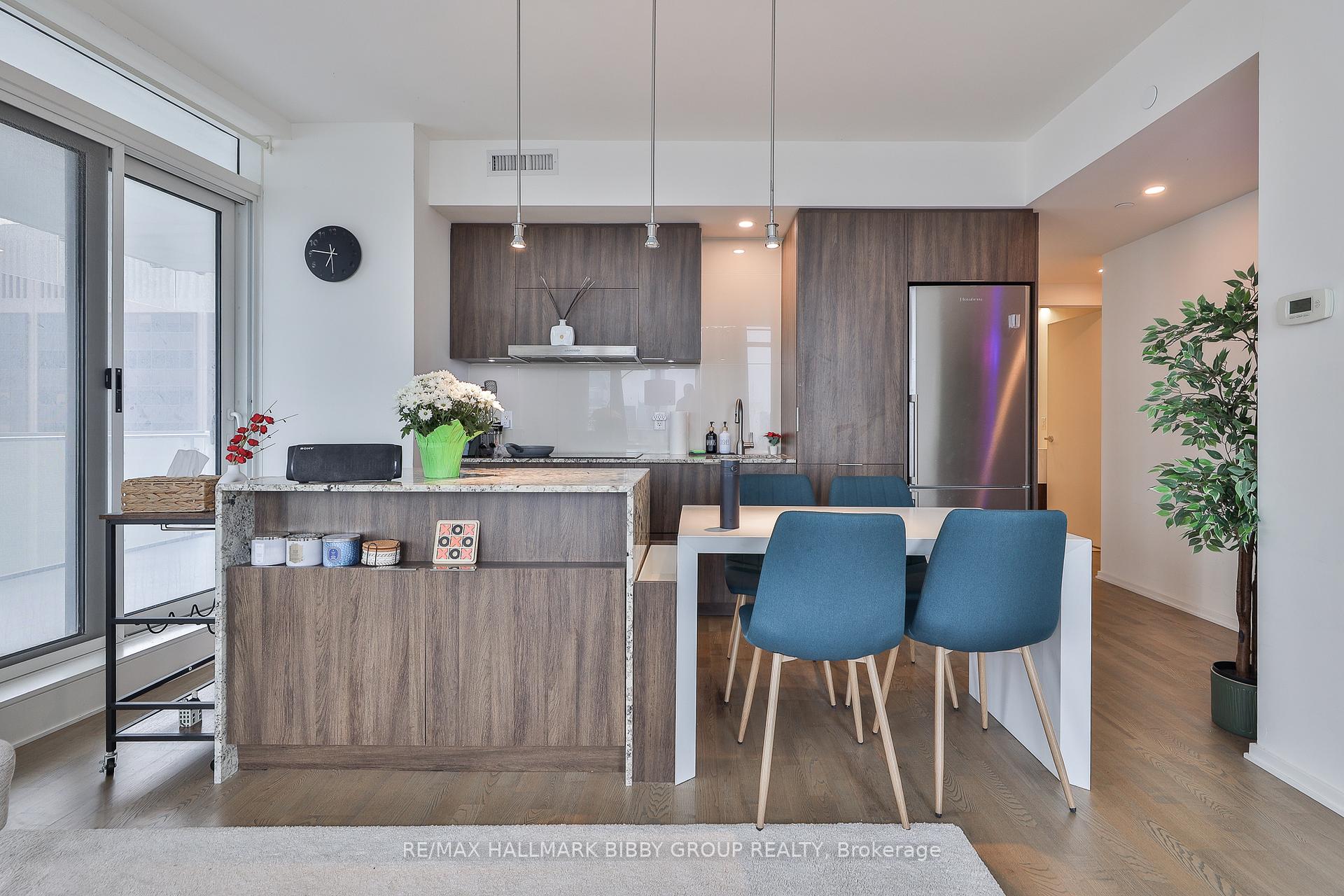 Photo 8 of Unit 3807, 1 Bloor Street E, Toronto, Church-Yonge Corridor — HOMEH