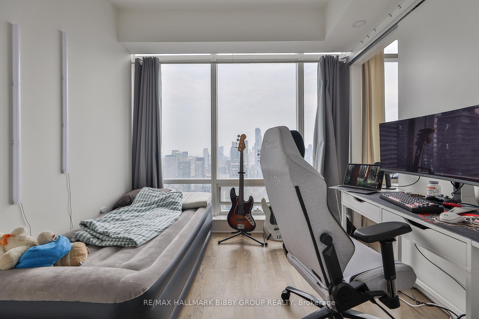 Photo 10 of Unit 3807, 1 Bloor Street E, Toronto, Church-Yonge Corridor — HOMEH